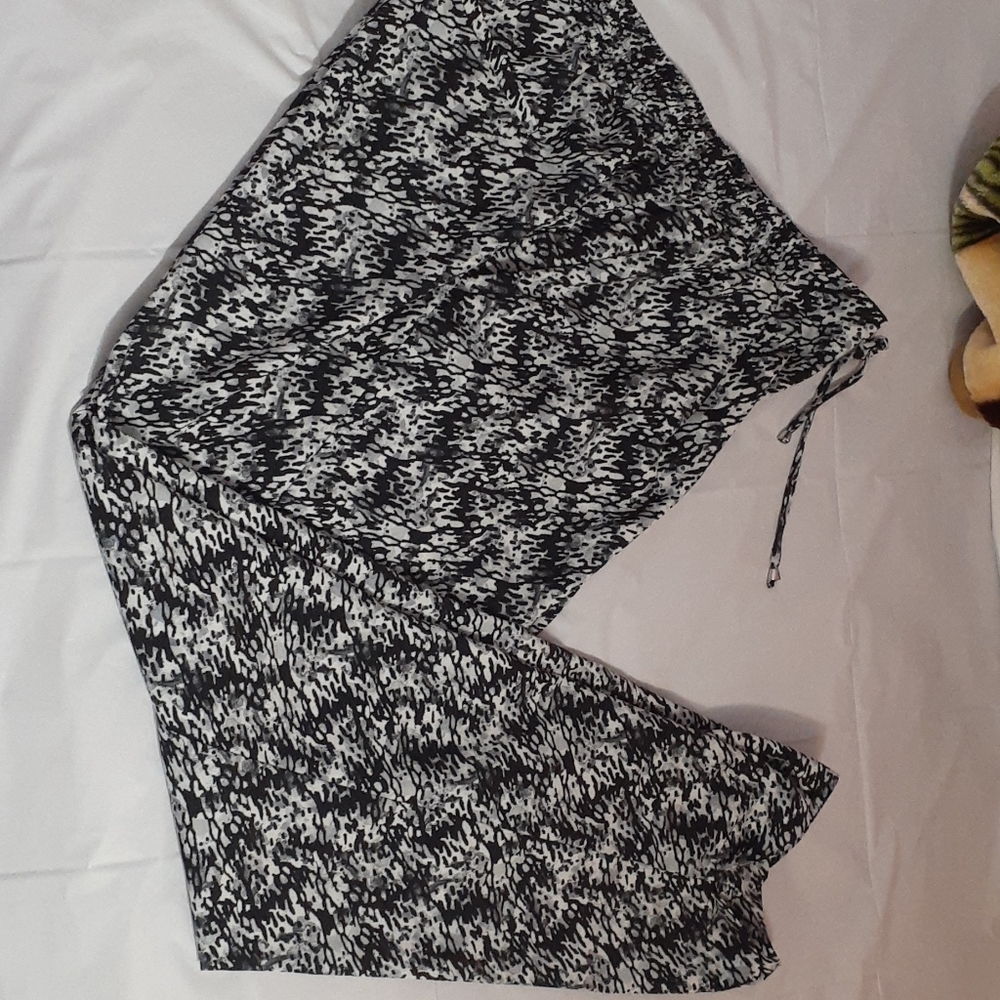 Women pants size L CONFORMING